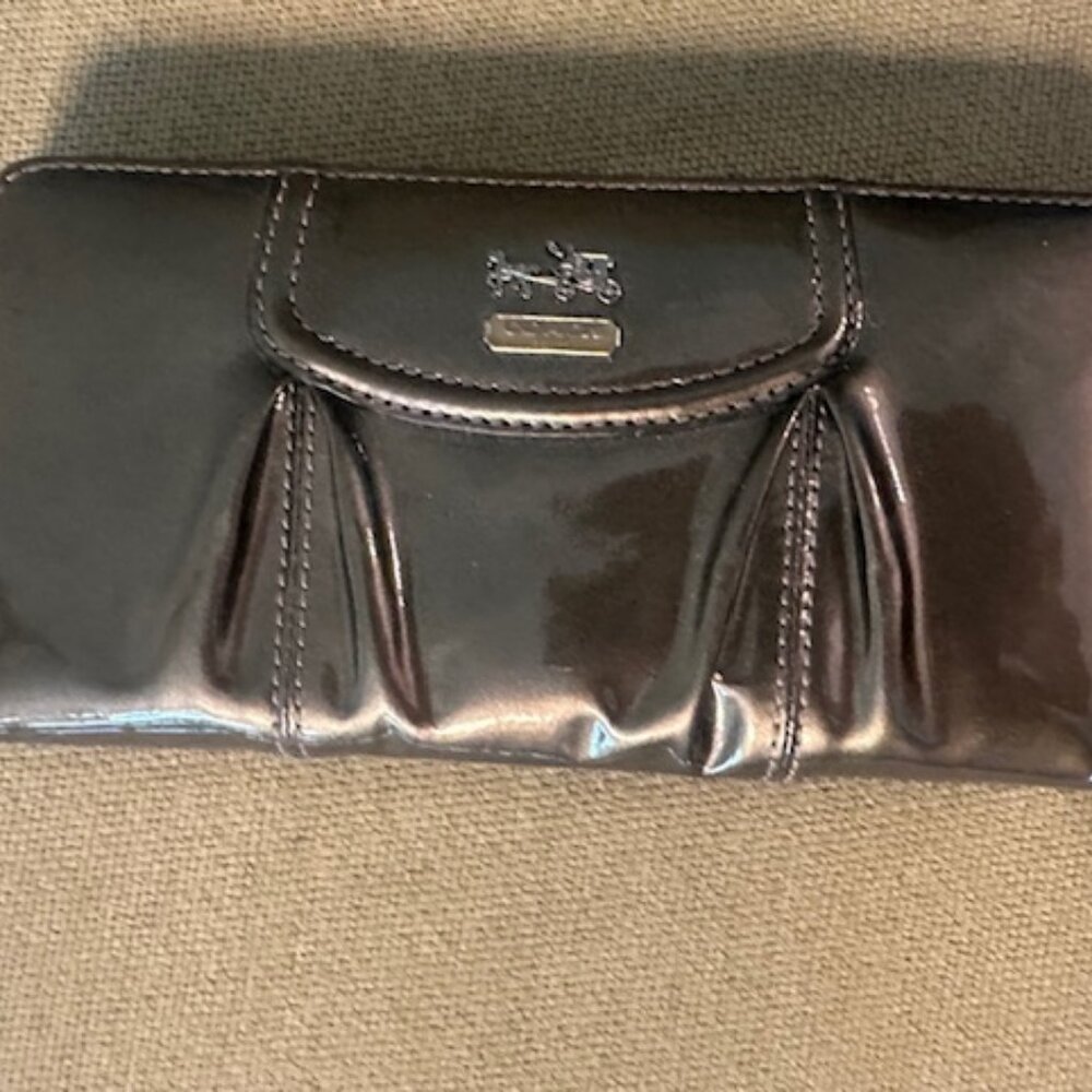 Coach Madison Wallet in Metallic Pewter